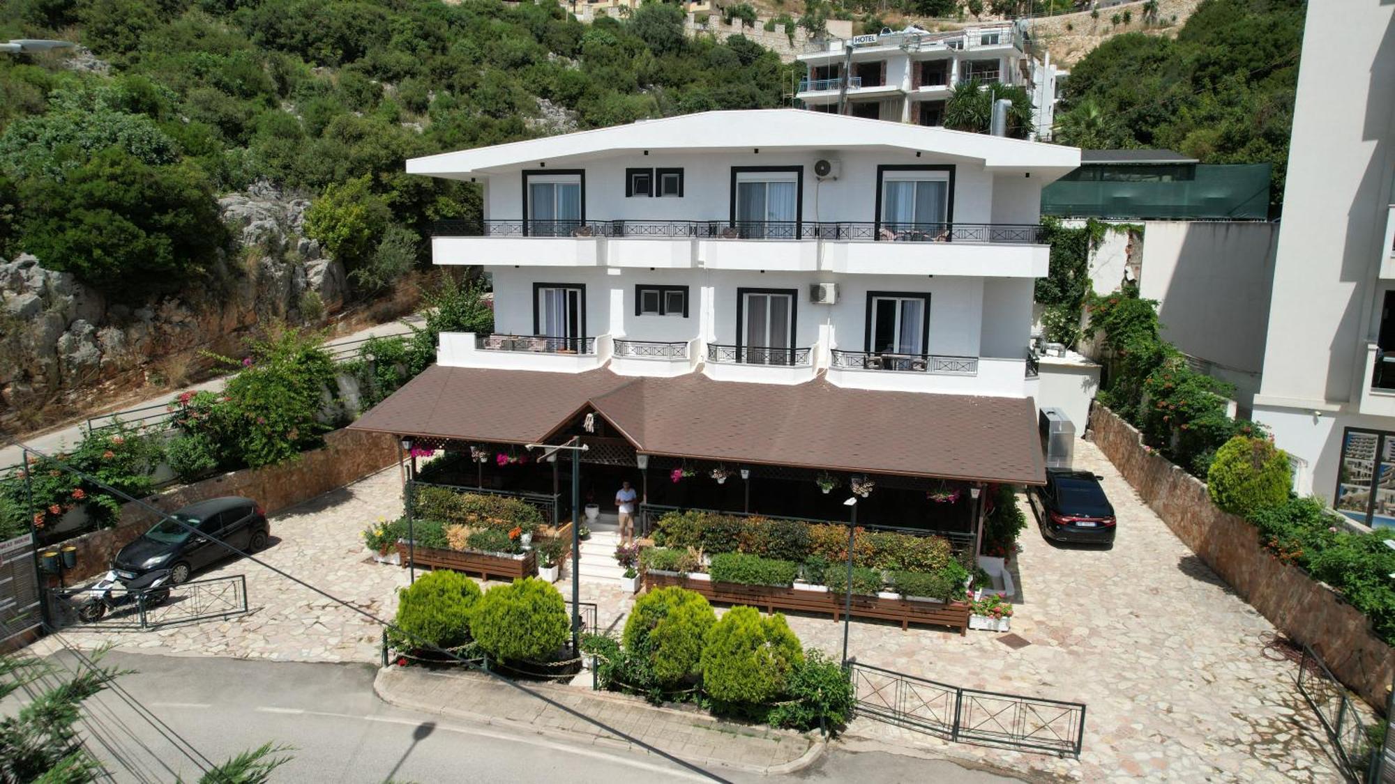 Sunkised Hotel Sarandë 외부 사진