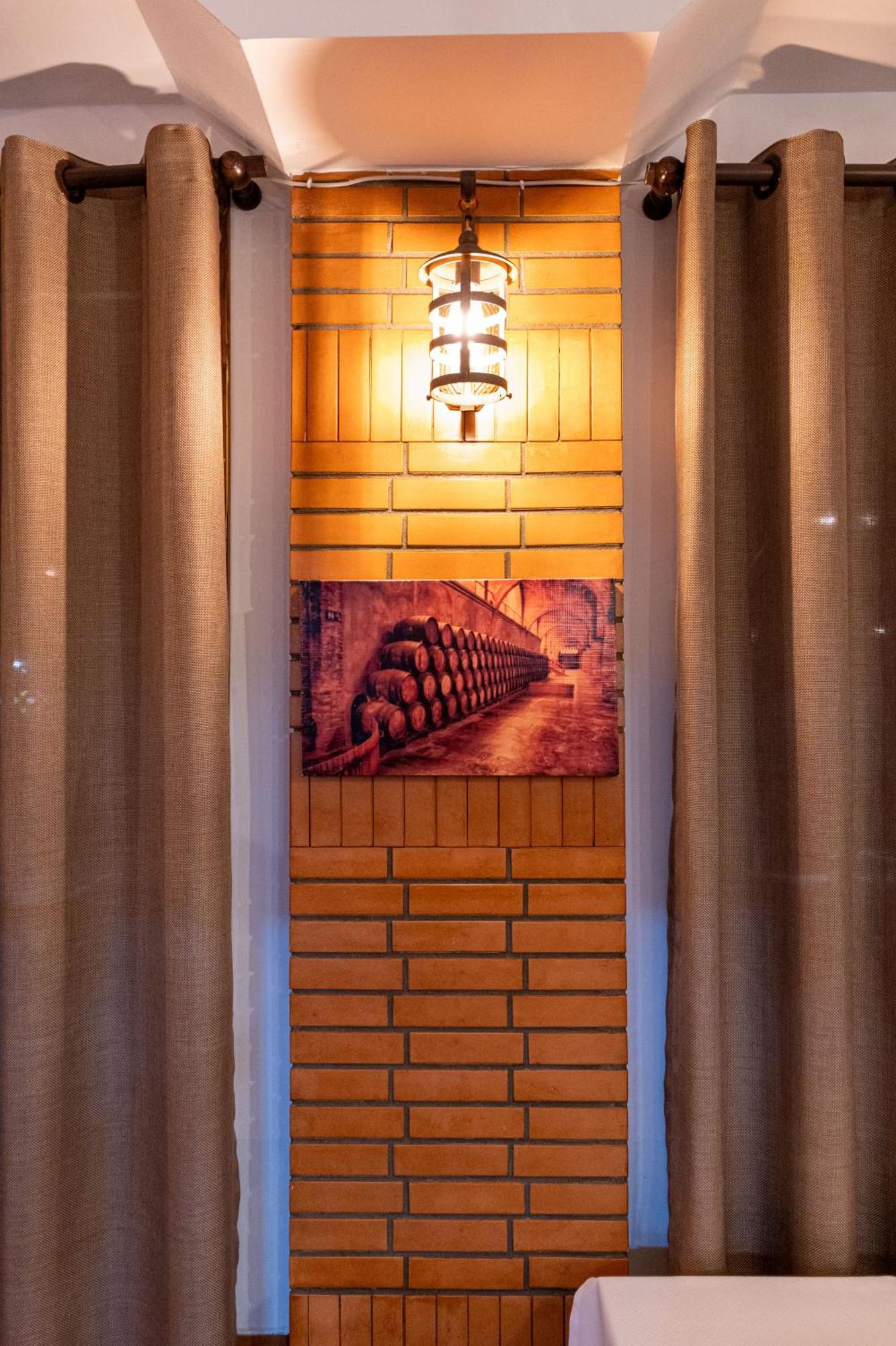 Sunkised Hotel Sarandë 외부 사진