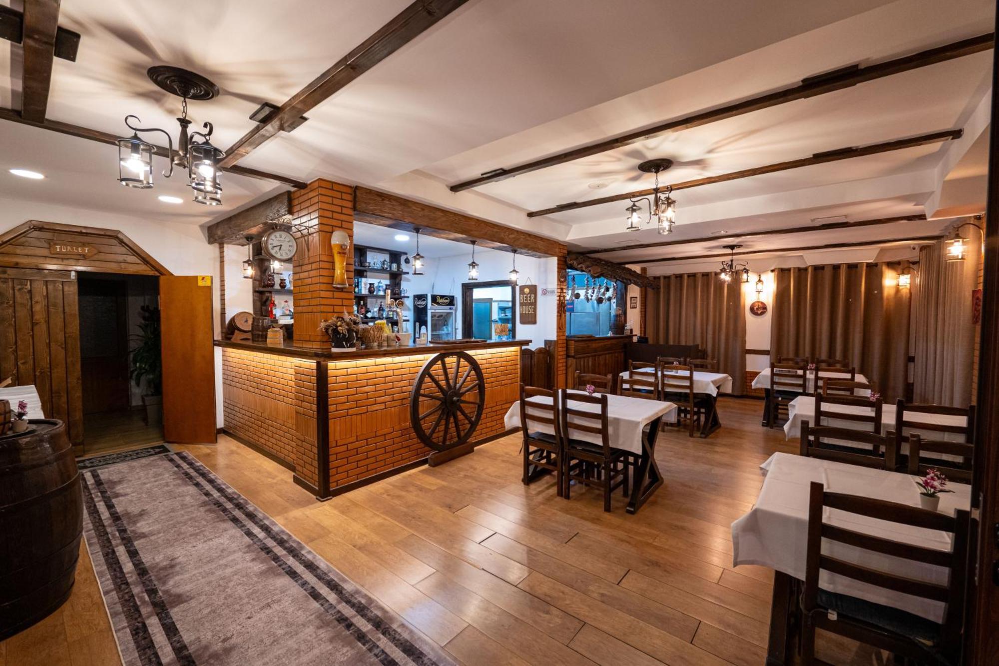 Sunkised Hotel Sarandë 외부 사진