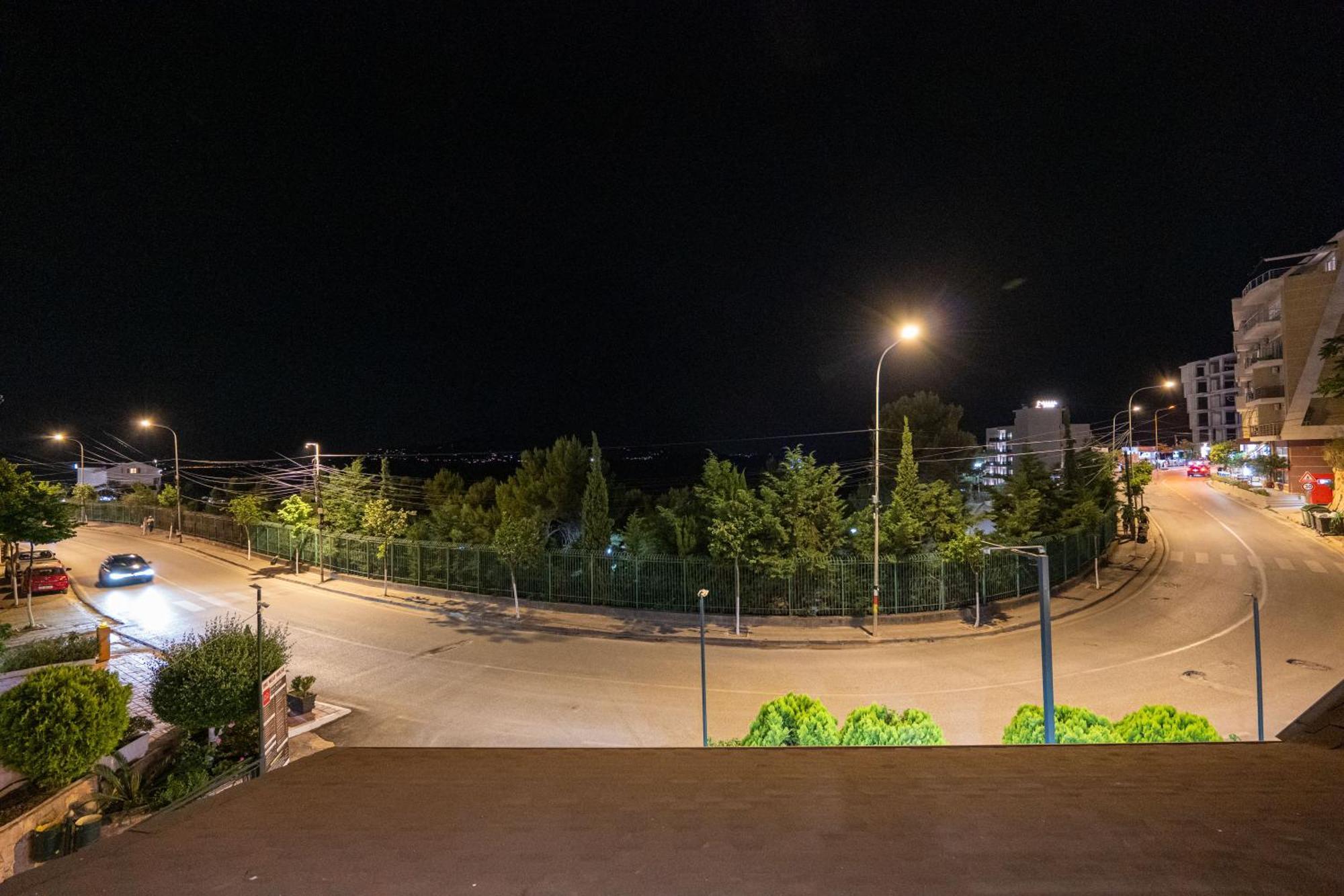 Sunkised Hotel Sarandë 외부 사진